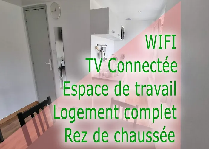 Studio En Rez-De-Chaussee - Le Petit Chateau Avesnois - Tv - Wifi - Logement Entier