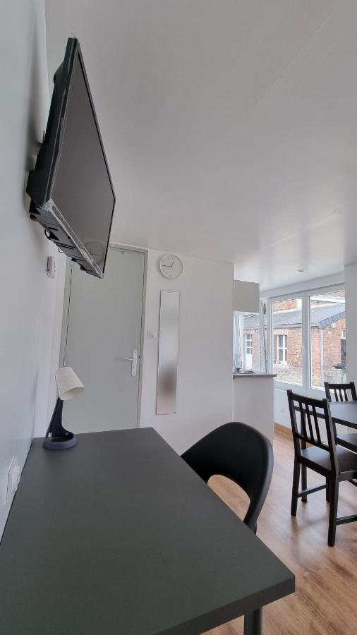 Apartment En Rez-de-chaussee - Le Petit Chateau Avesnois - Tv - Wifi - Entier *
